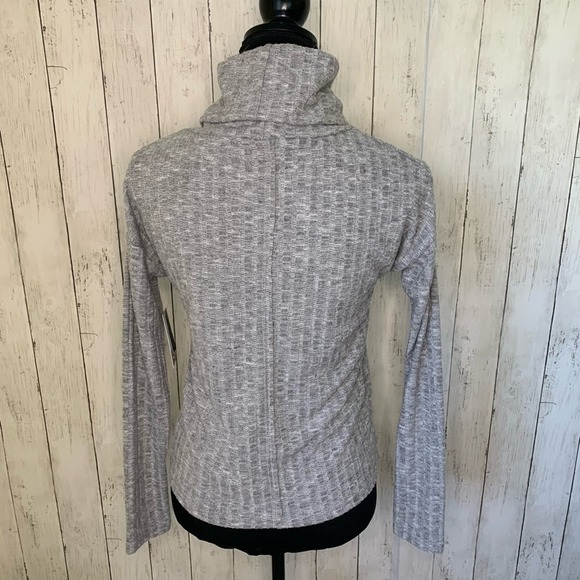NWT BP Gray Coul Neck Sweater XS - Picture 2 of 4